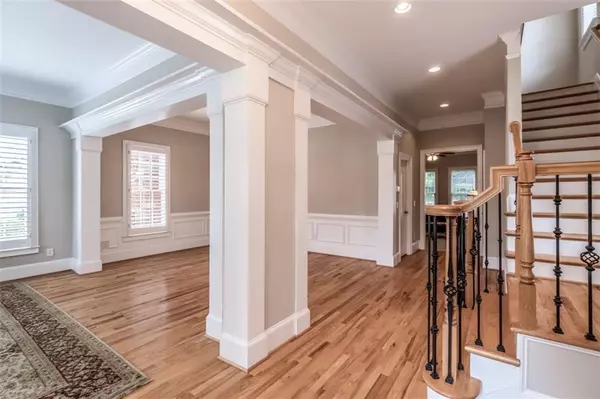 Suwanee, GA 30024,1030 Allen Lake LN