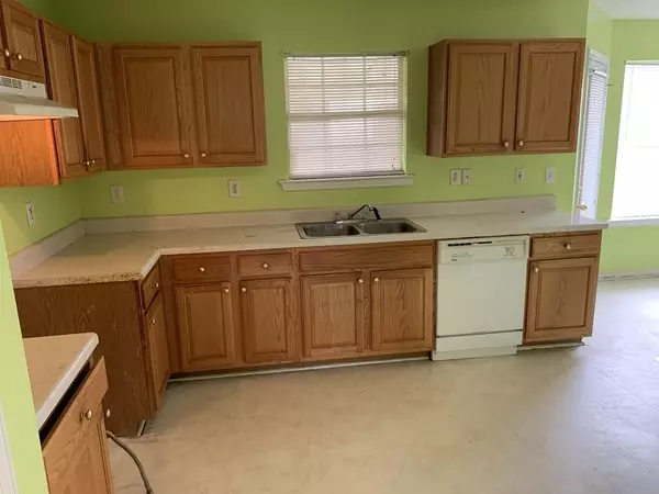 Conyers, GA 30012,410 Overlook Turn