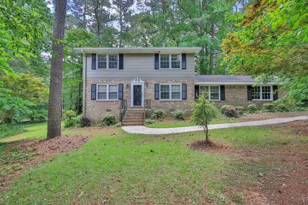 2261 Sussex CT, Snellville, GA 30078