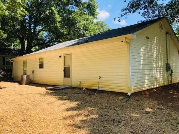 Monroe, GA 30655,239 Elm PL