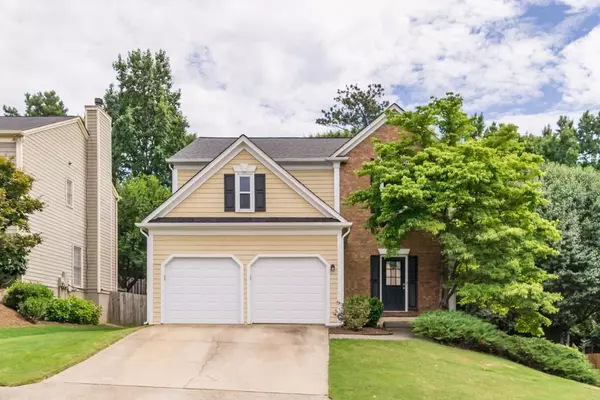 6090 Pattingham DR, Roswell, GA 30075