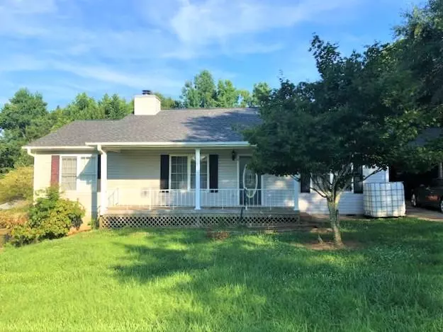 134 Grove DR, Maysville, GA 30558