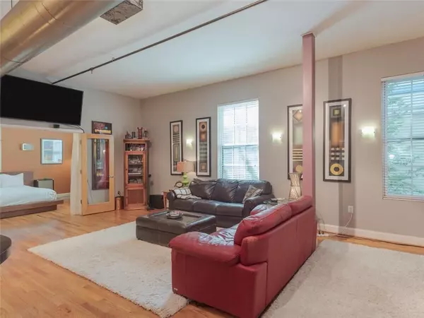 Roswell, GA 30075,1821 Liberty LN #1821