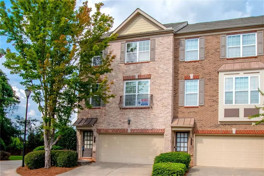 3247 Greenwood Oak DR, Peachtree Corners, GA 30092