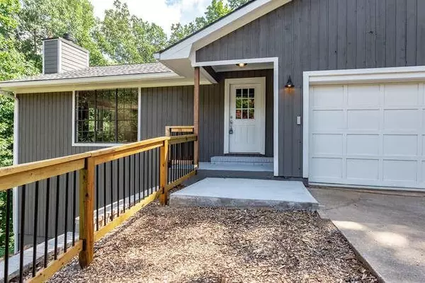 Marietta, GA 30062,1829 TREE TOP CT