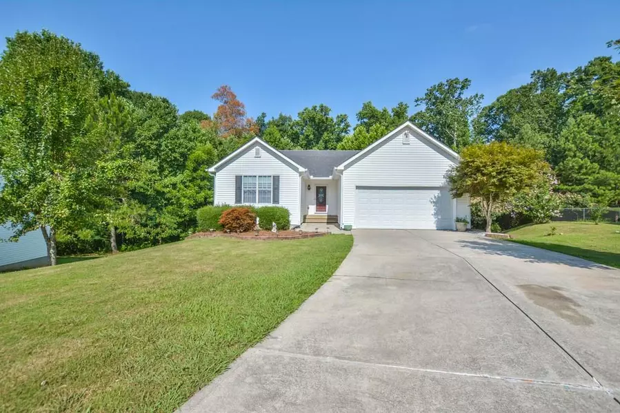 1115 HILLCREST GLENN CIR, Sugar Hill, GA 30518