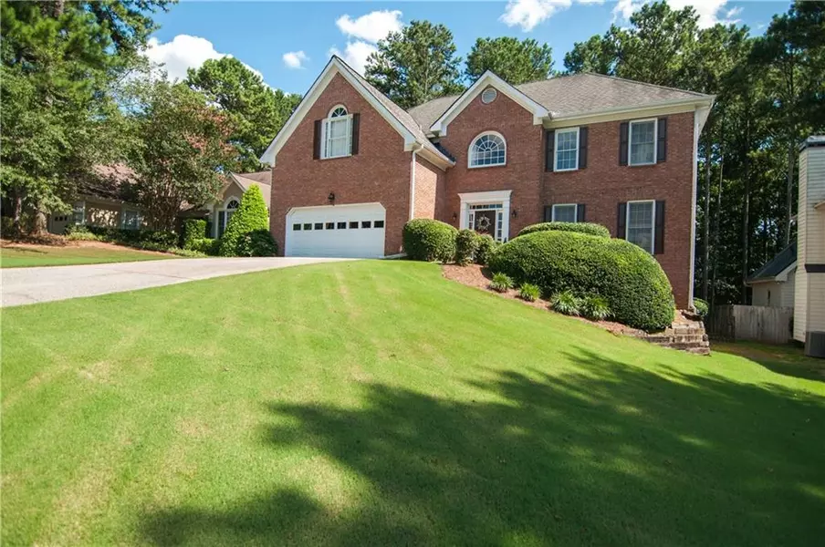 255 Rolling Mist CT, Alpharetta, GA 30022