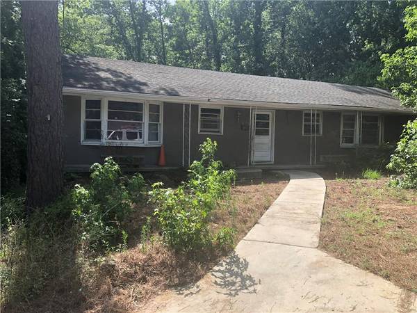 1315 Edna PL, Macon, GA 31204