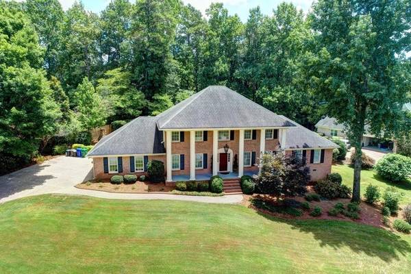 5339 Trowbridge DR, Dunwoody, GA 30338