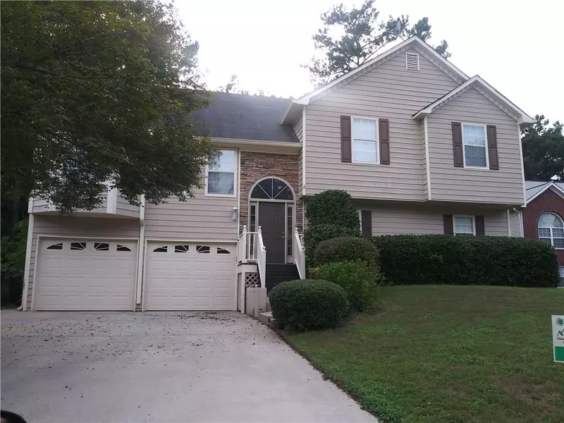 4023 Cinnamon Fern LN, Woodstock, GA 30189