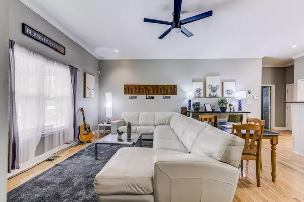 Decatur, GA 30034,3201 Pine Branch CT