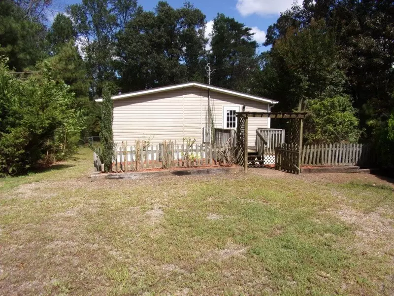 372 Black Knob Church RD, Ranger, GA 30734