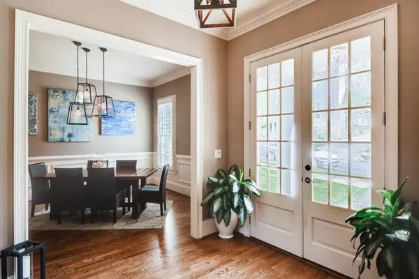 Decatur, GA 30033,963 Manor Parc DR