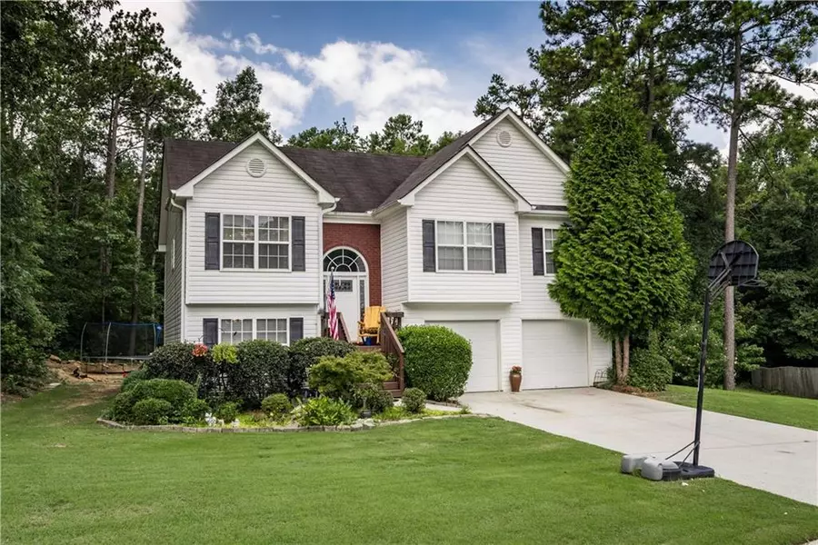 3025 Sierra Ridge CT, Loganville, GA 30052