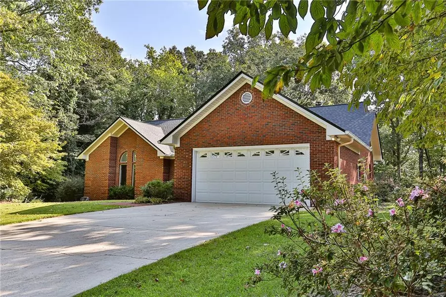 423 Westwoods DR, Ellijay, GA 30540