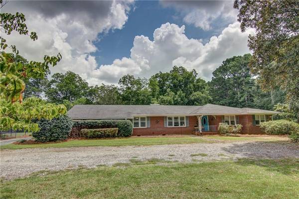 314 Emory ST, Oxford, GA 30054