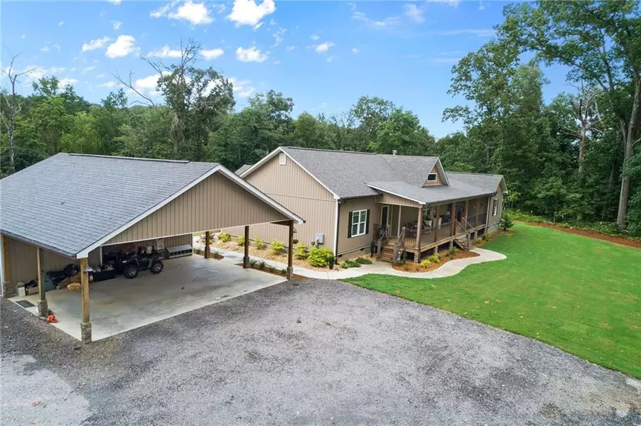 742 E Plainview RD SE, Adairsville, GA 30103