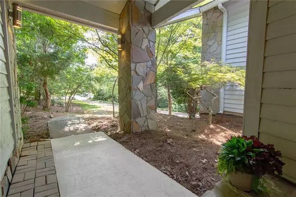 Alpharetta, GA 30022,10490 Saint Simonds CT