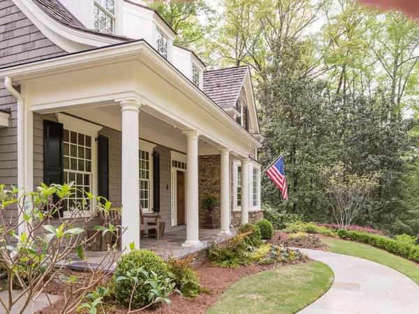 Atlanta, GA 30327,914 Davis DR