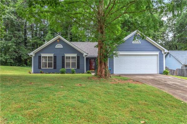 956 Forest PAth, Stone Mountain, GA 30088