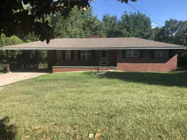 2864 Gillsville HWY, Gainesville, GA 30507