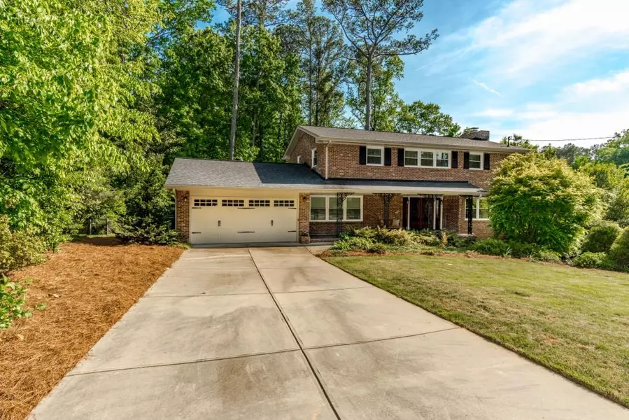 2463 Williamswood CT, Decatur, GA 30033