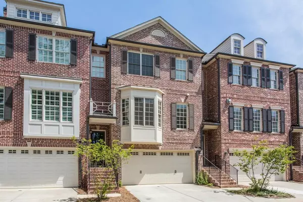 125 Rose Garden LN, Alpharetta, GA 30009