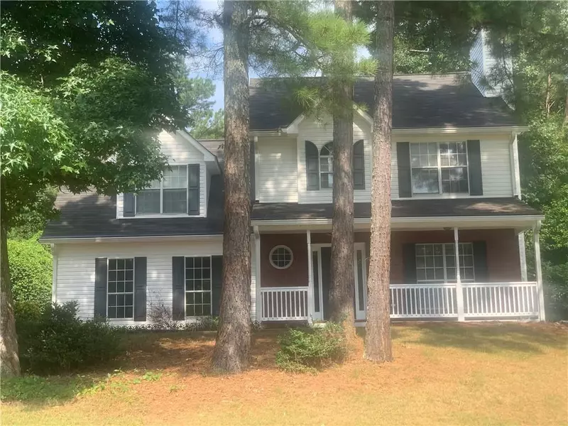 5509 Chestnut Creek LN, Flowery Branch, GA 30542