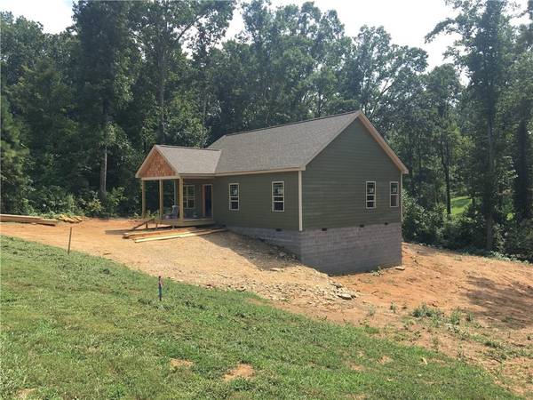 488 Meadow CIR, Ellijay, GA 30540