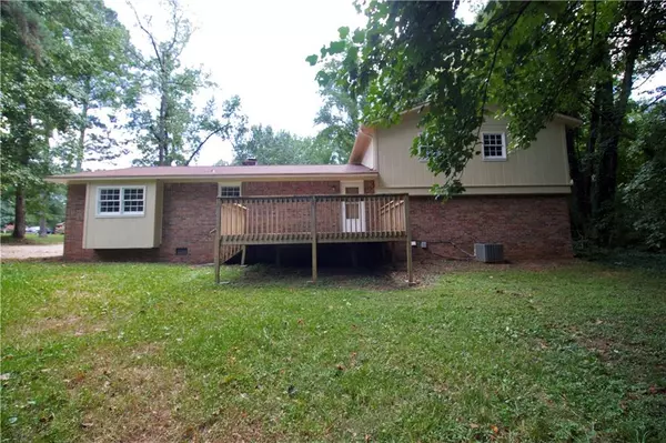 Newnan, GA 30263,226 W Wedgewood CIR