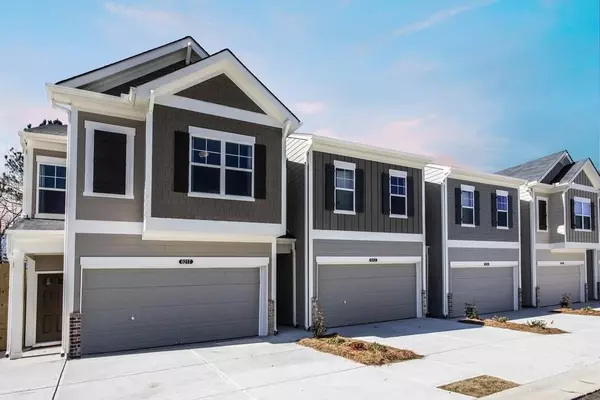 6130 CENTENNIAL RUN #76, Atlanta, GA 30349