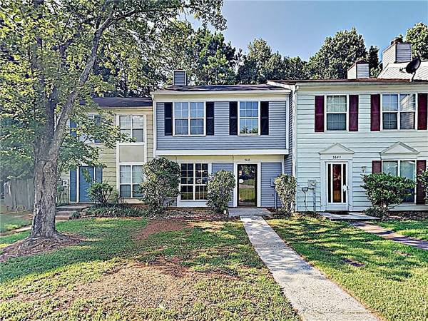 5643 Wells CIR, Stone Mountain, GA 30087