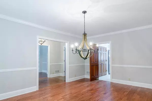 Decatur, GA 30033,2 DOWNSHIRE CIR