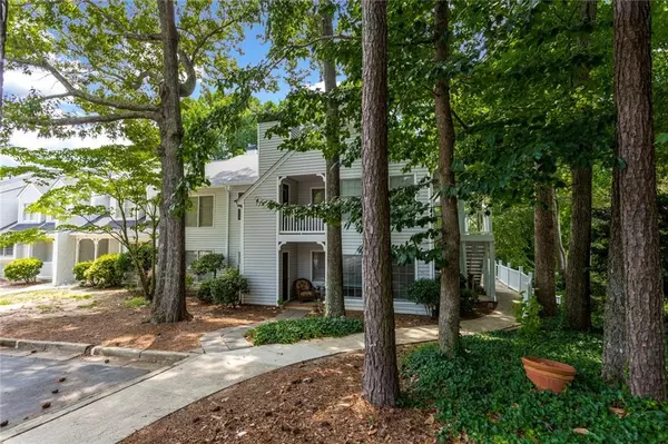 1109 Cannongate XING SW, Marietta, GA 30064