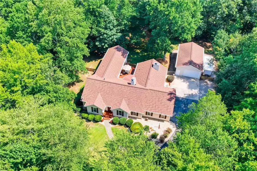 11865 Old Mountain Park RD NE, Roswell, GA 30075