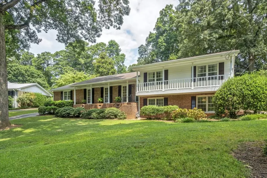 7290 Wynhill DR, Sandy Springs, GA 30328