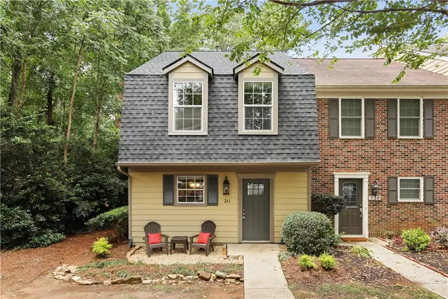 241 Quail RUN, Roswell, GA 30076