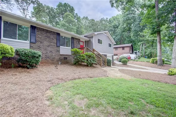 Acworth, GA 30102,5596 Forest Drive