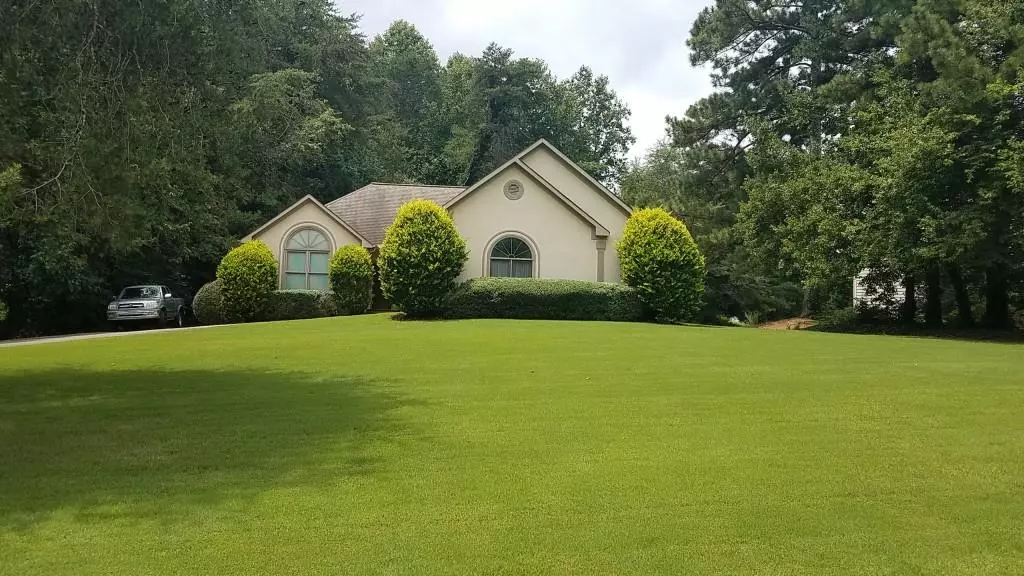 1850 Davis DR, Cumming, GA 30041