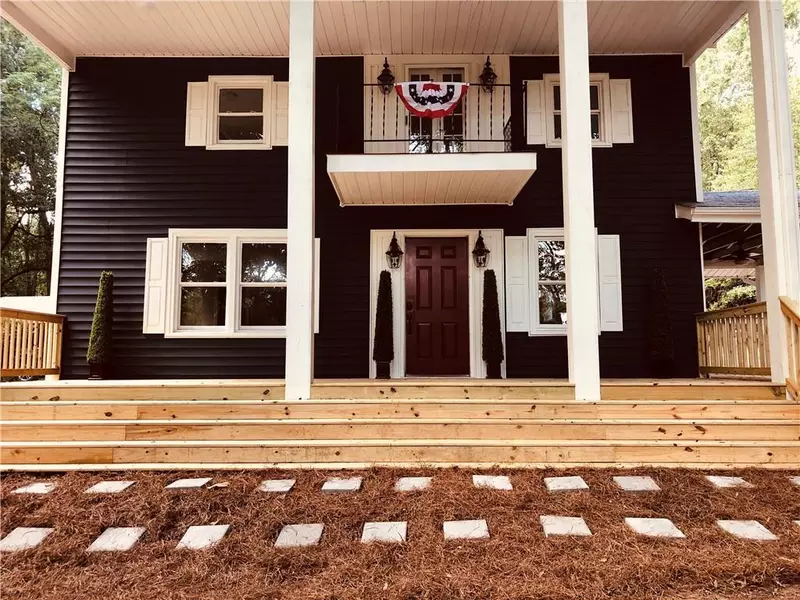 82 Bagley RD, Newnan, GA 30265