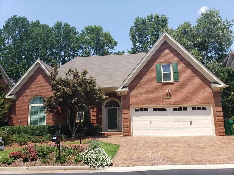 2020 Woodland WAY, Dunwoody, GA 30338