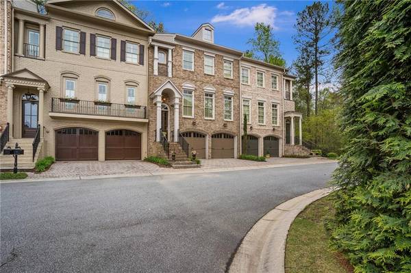 9020 Riverbend MNR, Alpharetta, GA 30022