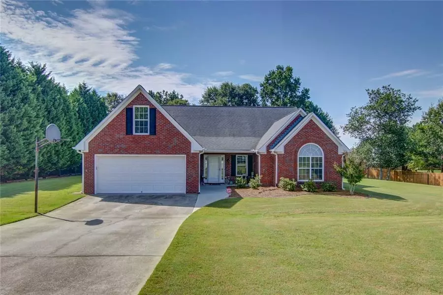 5294 Johnson SPUR, Loganville, GA 30052