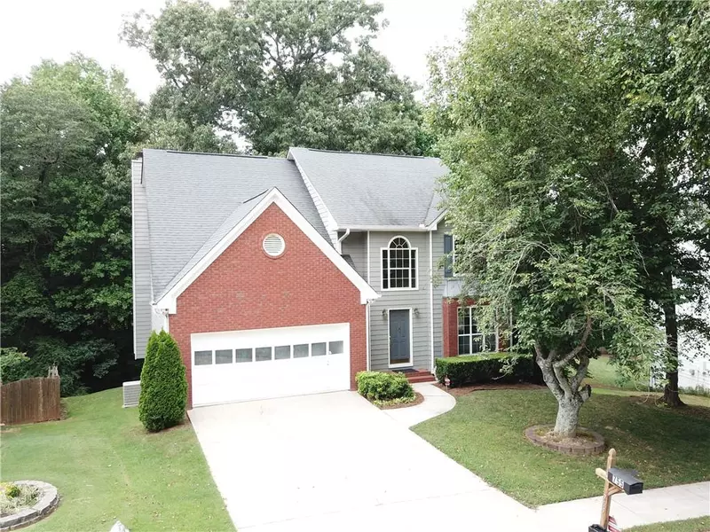 755 Suwanee Lakes CIR, Suwanee, GA 30024