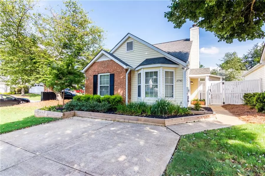 2790 Barnwood XING, Duluth, GA 30097