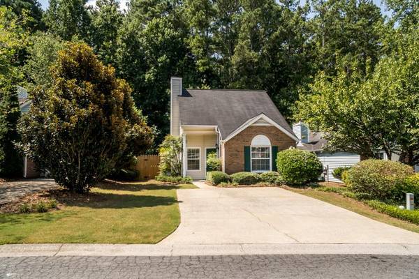 2744 Highland RDG NW, Kennesaw, GA 30152