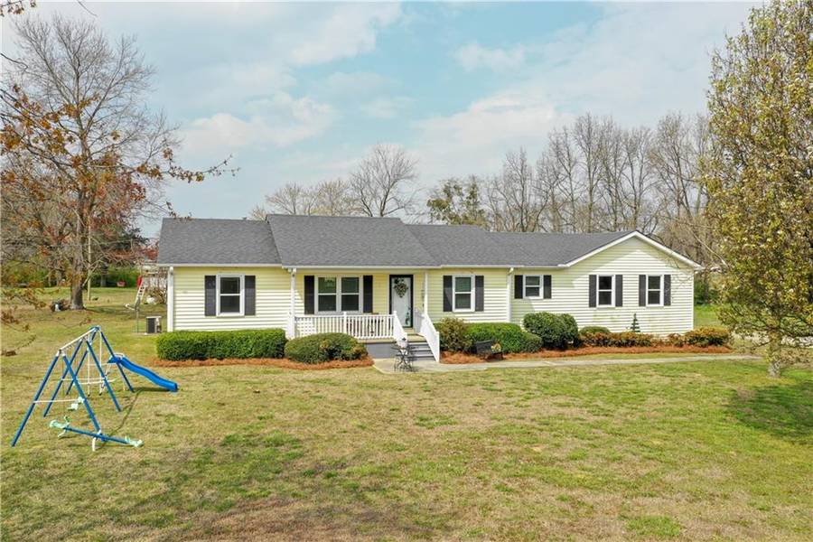 3324 Goldmine Holly Springs RD, Royston, GA 30662