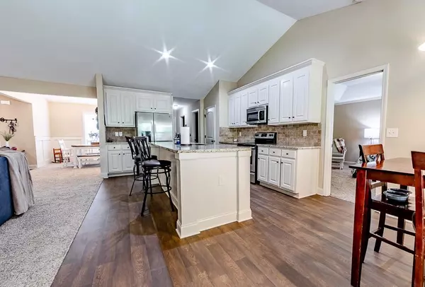 Hoschton, GA 30548,832 Rouse CIR