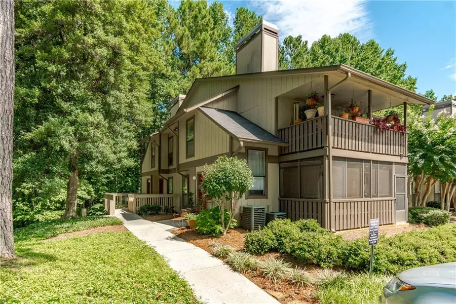 304 Woodcliff DR #304, Sandy Springs, GA 30350