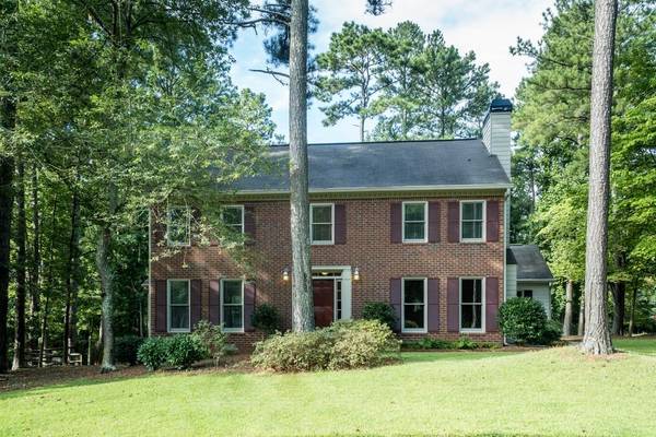 8090 Willow Tree WAY, Alpharetta, GA 30005